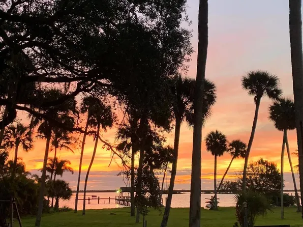 11450 S Indian River Drive, Sebastian, FL 32958