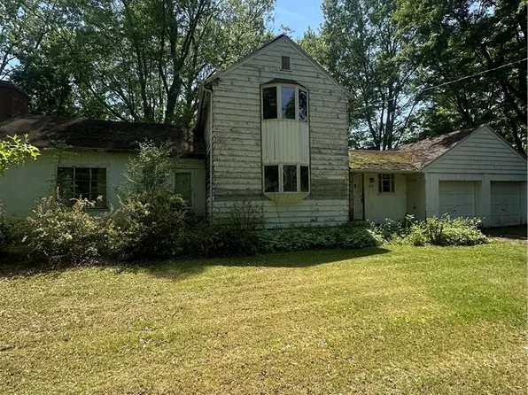 3331 S Creek Rd, Hamburg, NY 14075