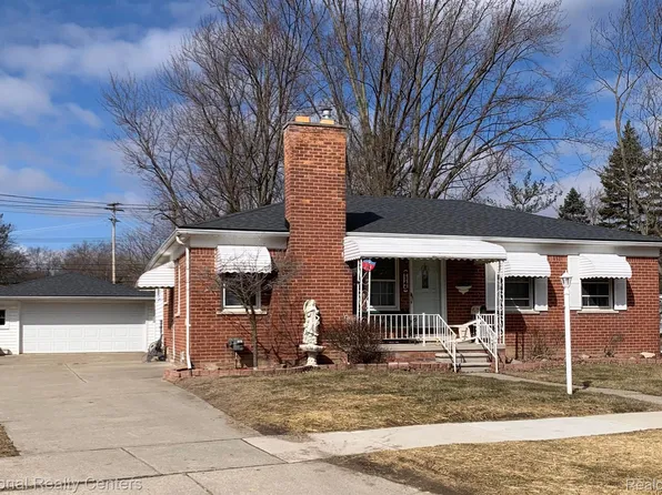 9345 Virginia St, Livonia, MI 48150
