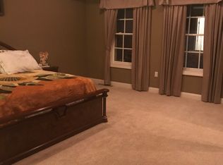 1 Fabiszewski Way, Parlin, NJ 08859