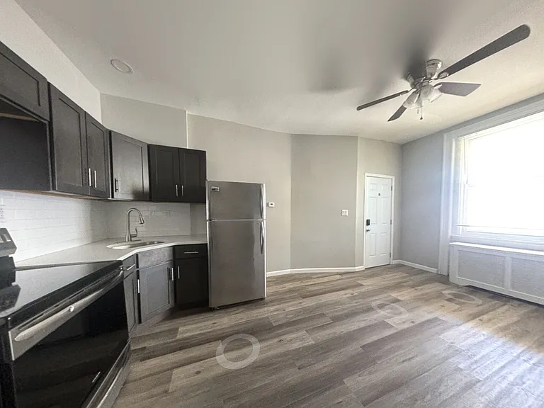 2057 East Allegheny Avenue — Photo 11