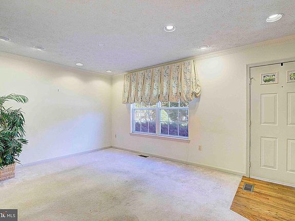 5th image of 1527 Cathead Dr