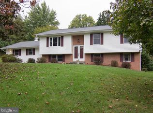 710 Glen Dr, Westminster, MD