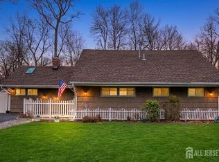 138 Woodland Rd, Piscataway, NJ 08854