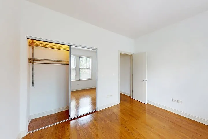 5320-5326.5 S. Drexel Boulevard — Photo 21