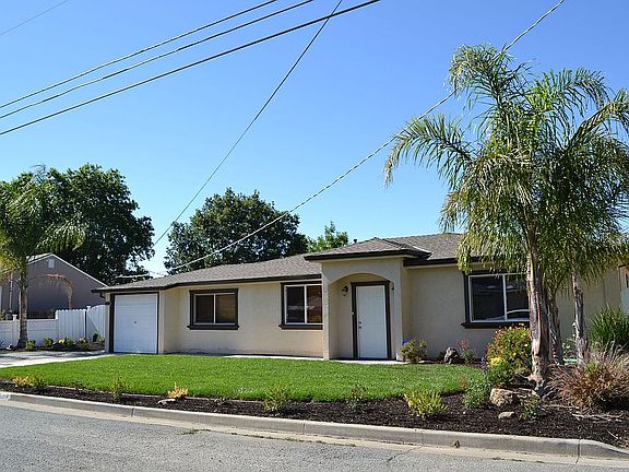 Streetview-Frontyard