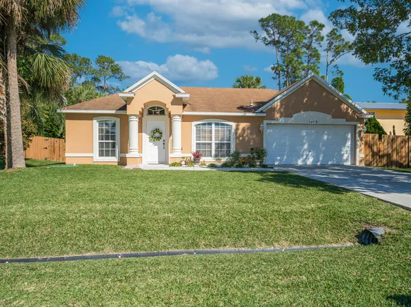 1073 SW Dalton Avenue, Port St Lucie, FL 34953