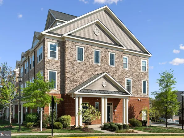 42600 Hardage Ter, Ashburn, VA 20148