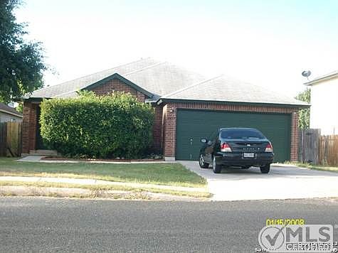 4th image of 6679 Beech Trail Dr