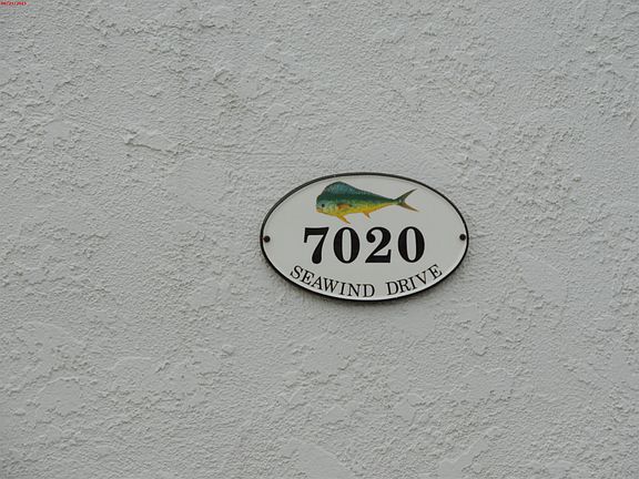 3rd image of 7020 Seawind Dr
