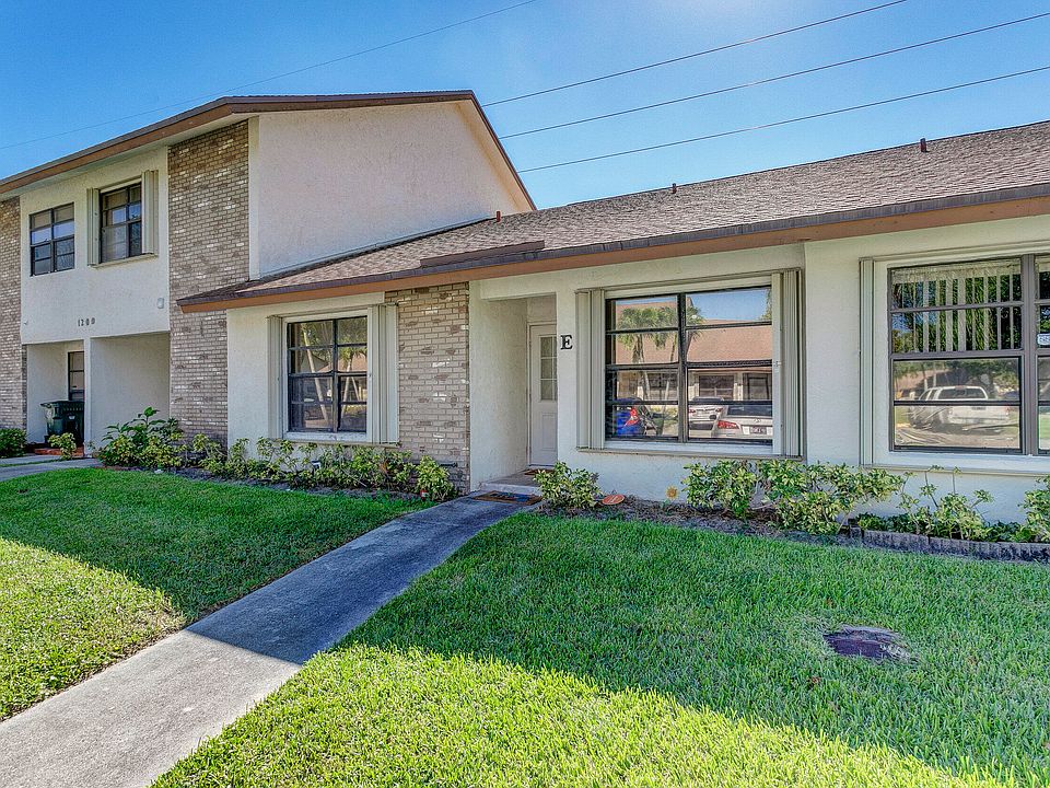 1200 Parkside Green Dr, West Palm Beach, FL 33415 Zillow