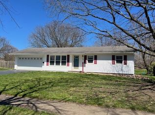 18 Citrus Dr, Rochester, NY 14606