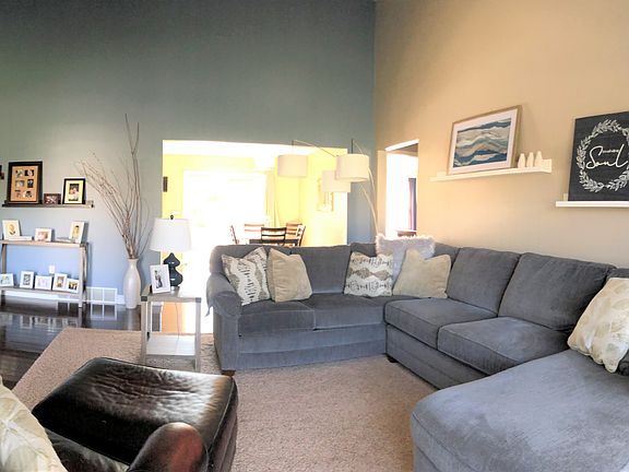 5th image of 3330 Countryside Ln