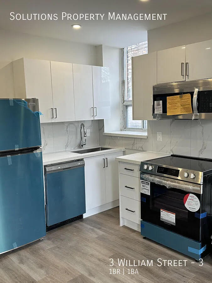 Bright Beautiful 1 Bedroom — Photo 3