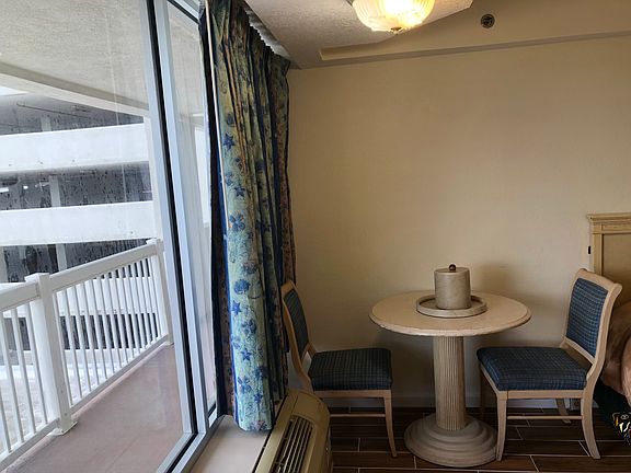 3rd image of 2700 Atlantic Ave #5