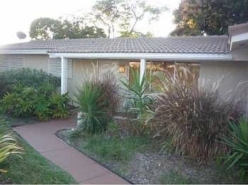 1st image of 5711 Coco Palm Dr
