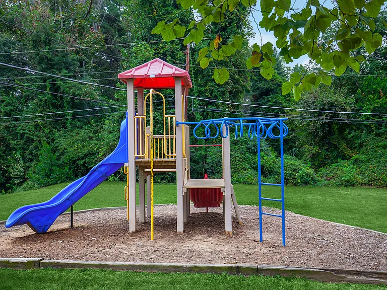 The Commons at Briarwood Park — Photo 23