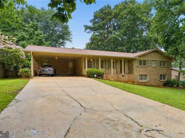 5155 Apollo Ln, Lilburn, GA 30047