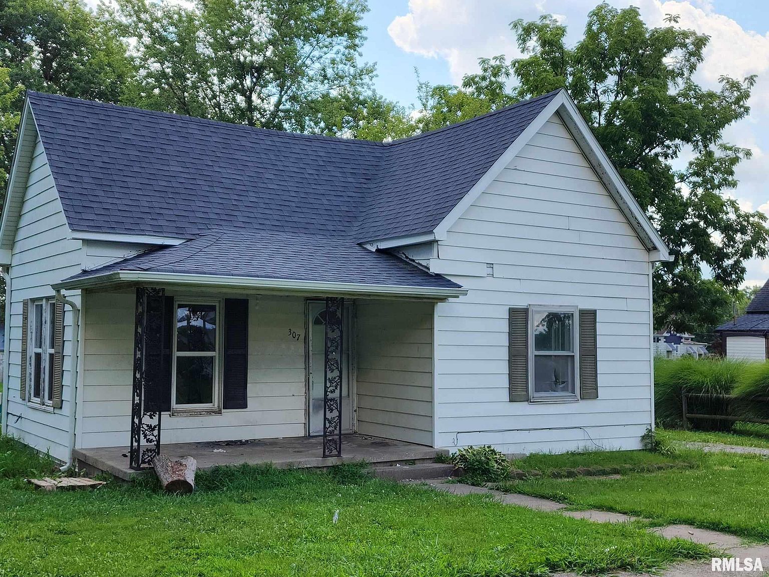 307 S 4th St, Dahlgren, IL 62828 | Zillow