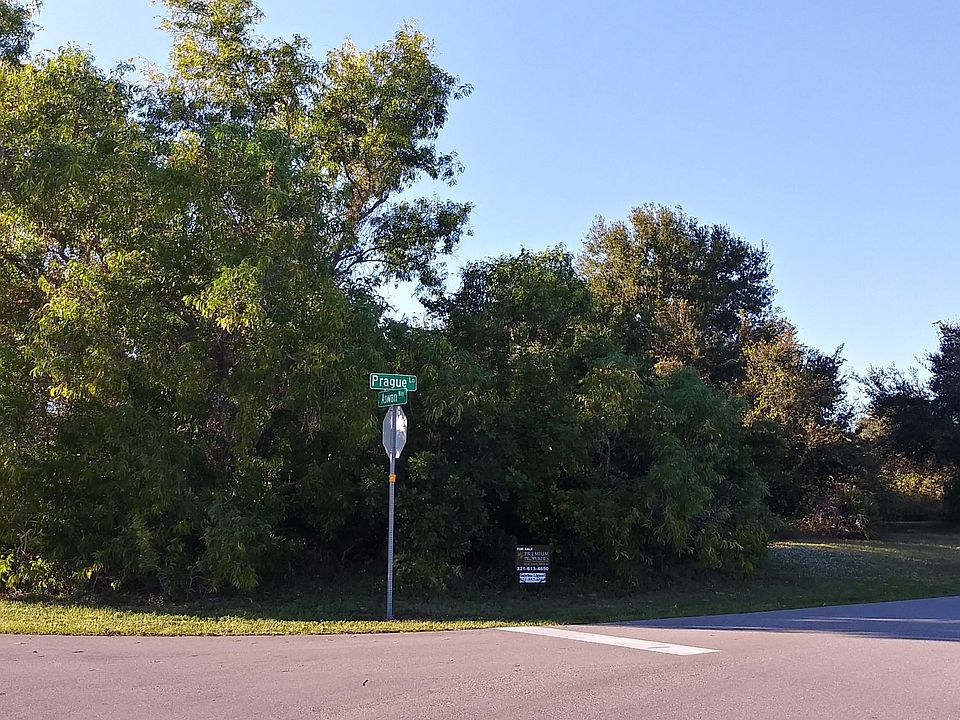 2nd image of 2341 Prague Ln