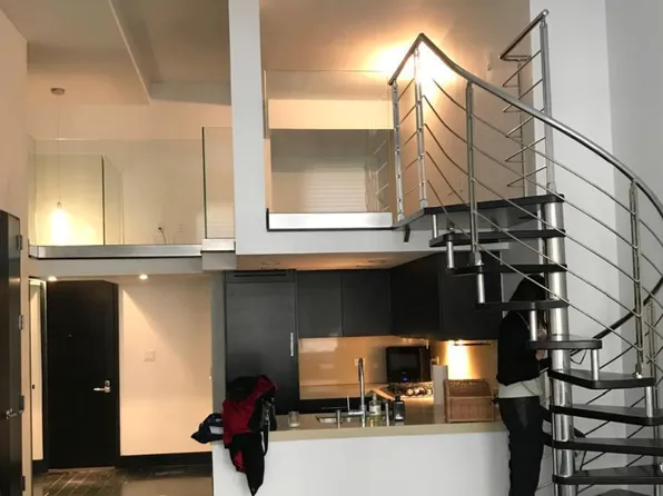 254 Park Avenue South image 4 of 8