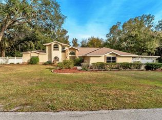 6828 Forestwood Dr W, Lakeland, FL 33811