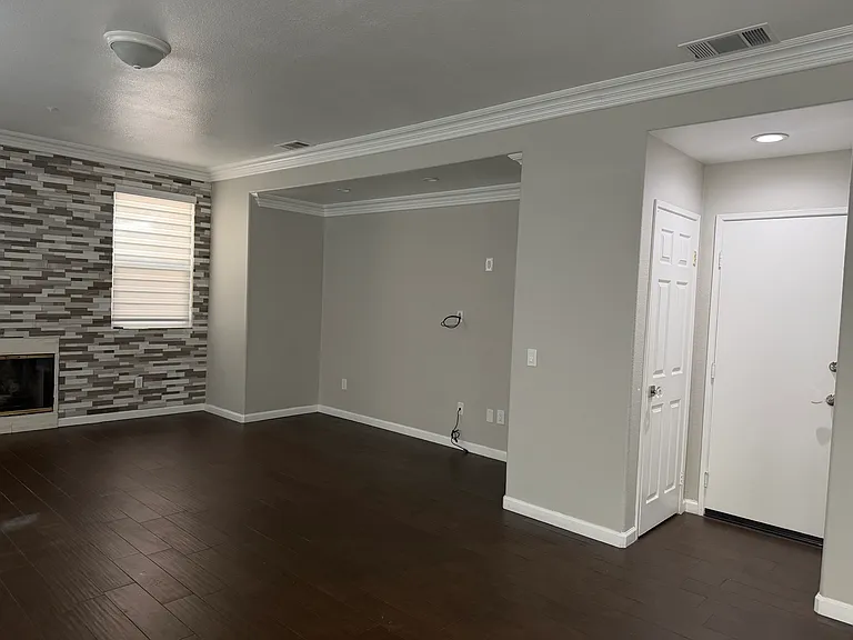 5901 Kendrick Dr — Photo 10