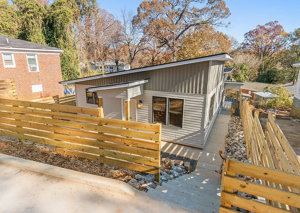 Parking and steps