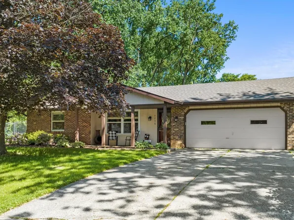 7236 Karen Ct, Fort Wayne, IN 46835