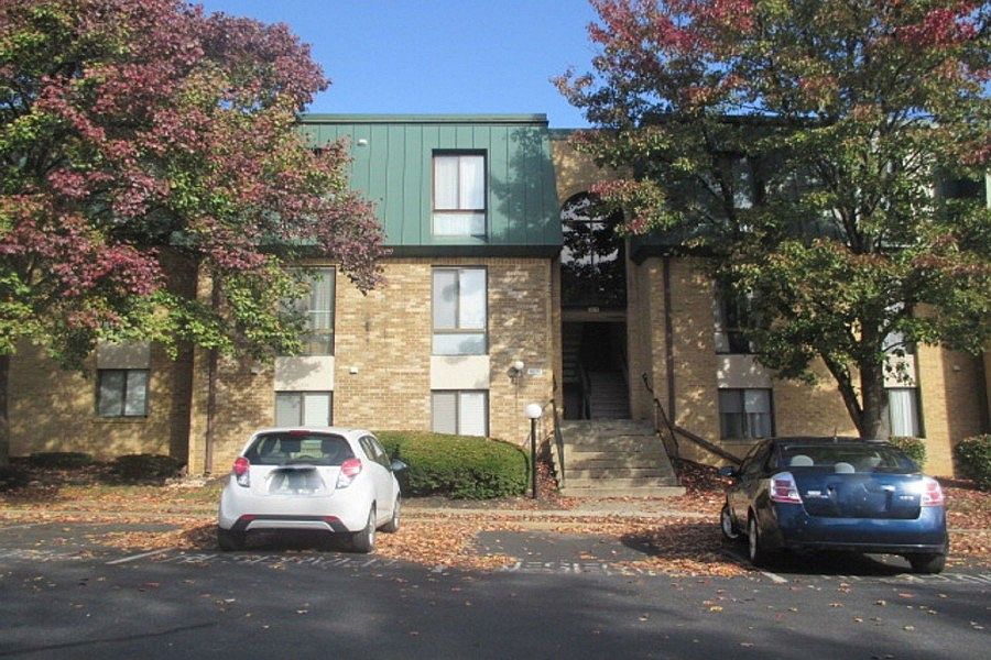 1st image of 1028 Brinker 101 Dr