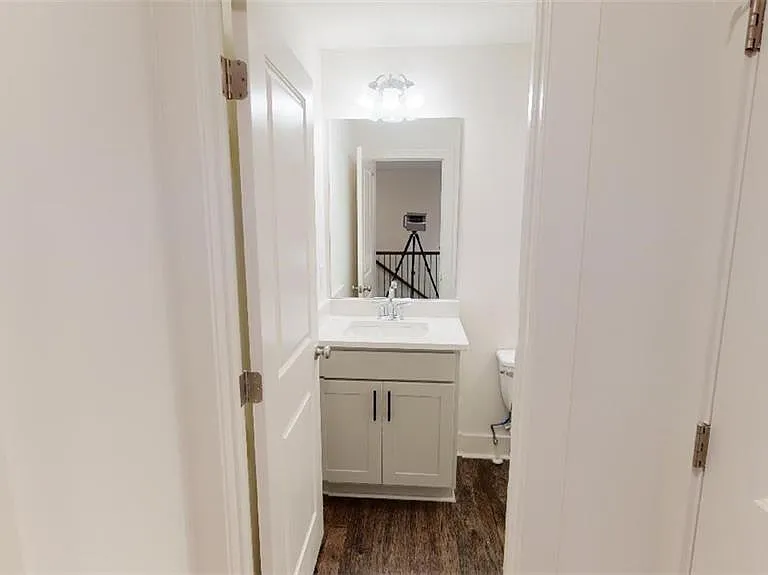 6414 Shalks Crossing Dr — Photo 13