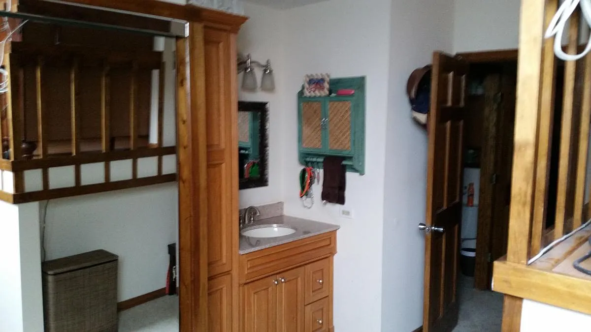 1 bed, 943 sqft, $1,800 — Photo 4