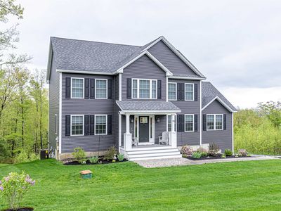 25 Merrill Crossing, Bow, NH, 03304