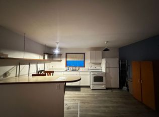 1129 Brock Rd, North Pole, AK 99705