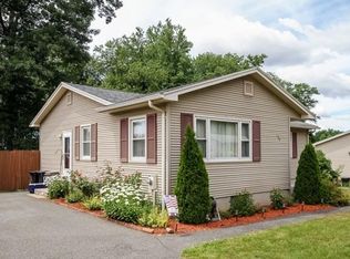 130 Garnet St, Springfield, MA 01129