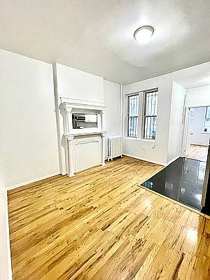 2nd image of 5 Macdonough St #1F