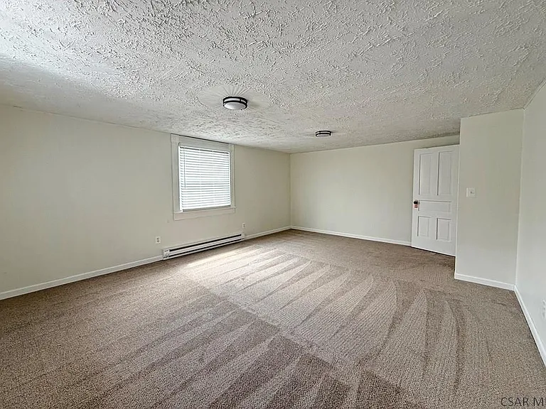 900 Somerset Ave #2 — Photo 15