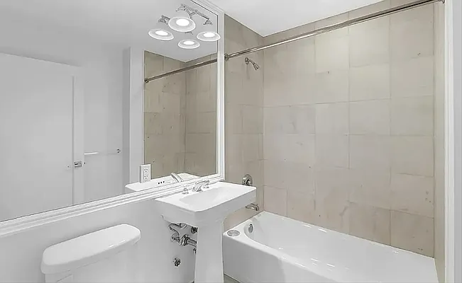 Rented by REAL New York | media 14