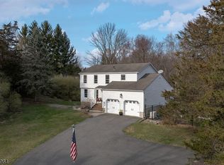 18 Warner Rd, Newton, NJ 07860