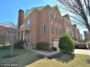 10475 Courtney Dr, Fairfax, VA 22030