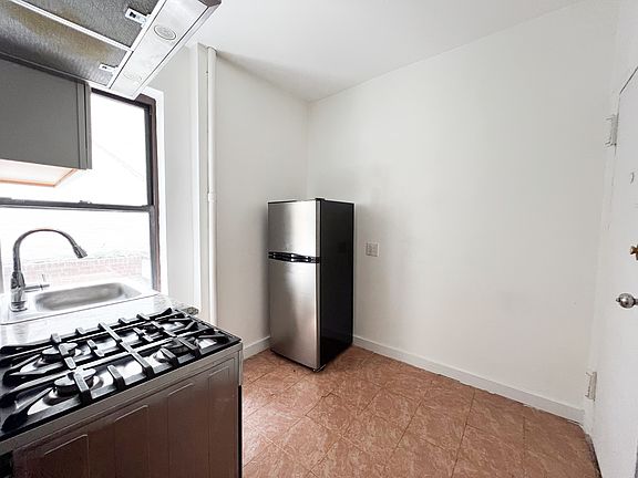 2nd image of 224 Avenue B APT 8