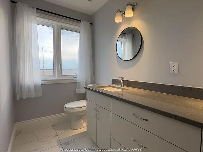 74 Dundee Dr — Photo 21