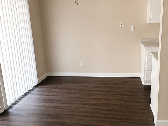 5th image of 2724 Elvyra Way APT 7