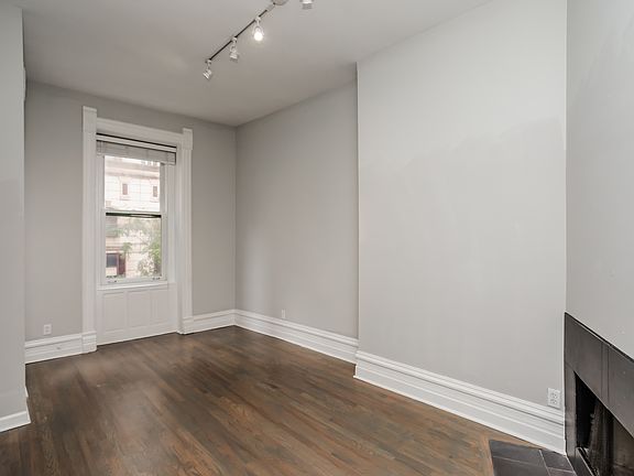 5th image of 801 N Wabash Ave #46-4W