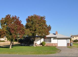 8669 Bow St, Elk Grove, CA 95624