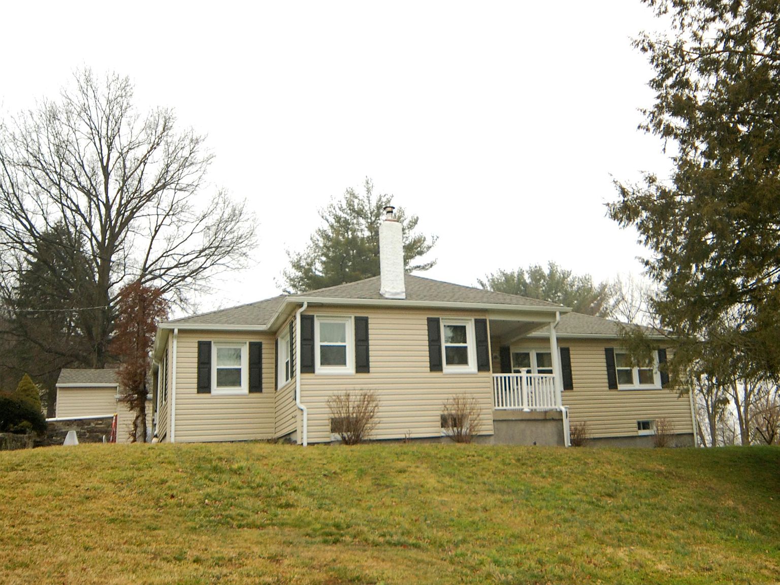 1217 Grosstown Rd, Stowe, PA 19464 Zillow