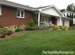 121 Beverly Dr, Clarks Summit, PA 18411