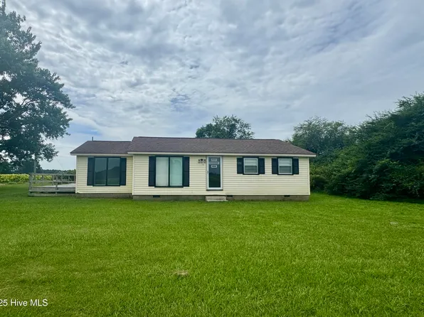 168 Red Hill Road, Mount Olive, NC 28365