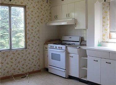 3rd image of 10851 Martin Dr