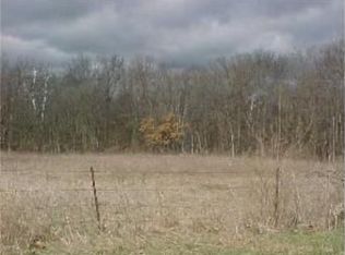 16391 Fairmount Rd, Basehor, KS 66007